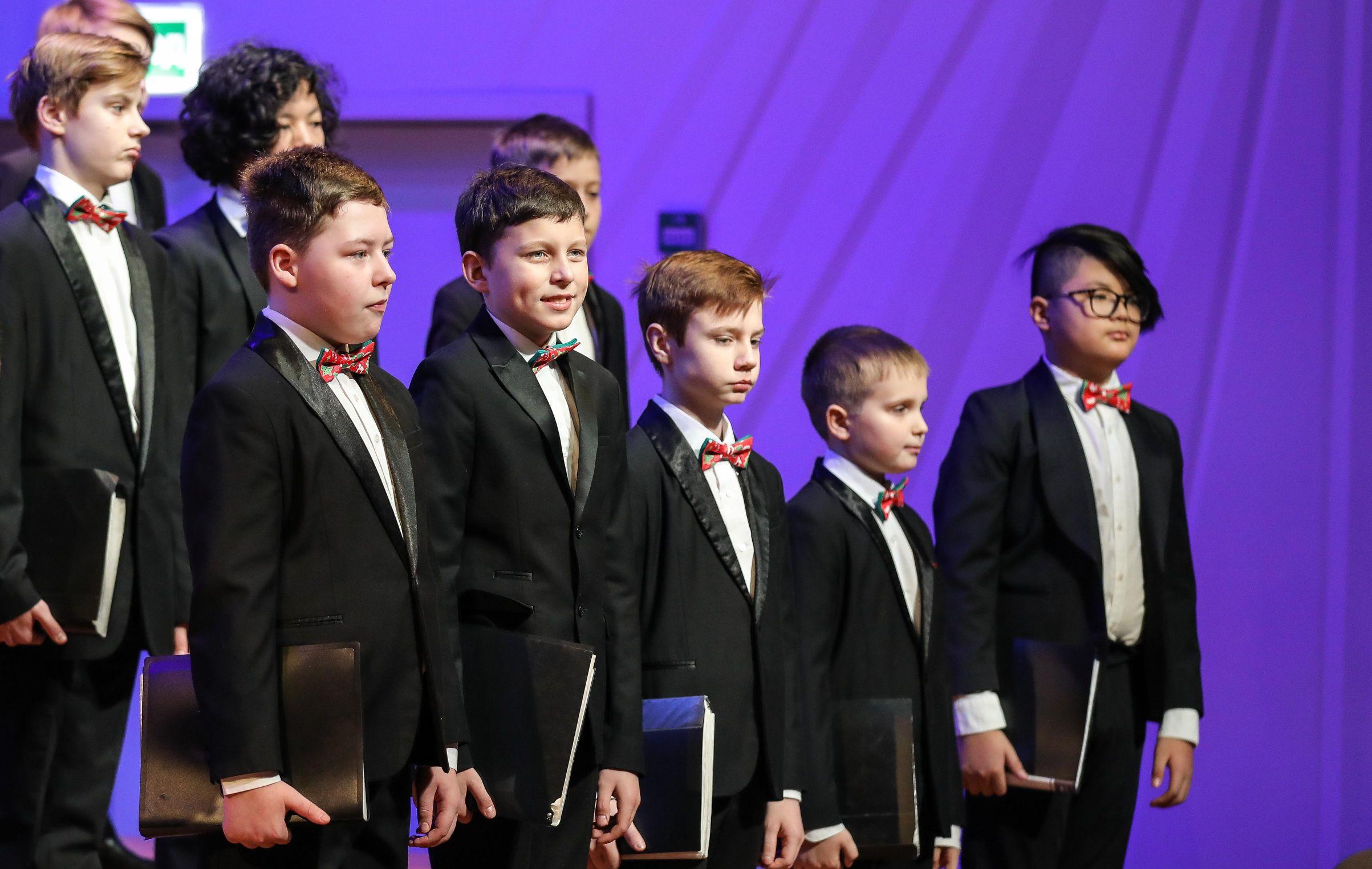 Youth Choir Cantus Igor Podoplelov, bass-baritone