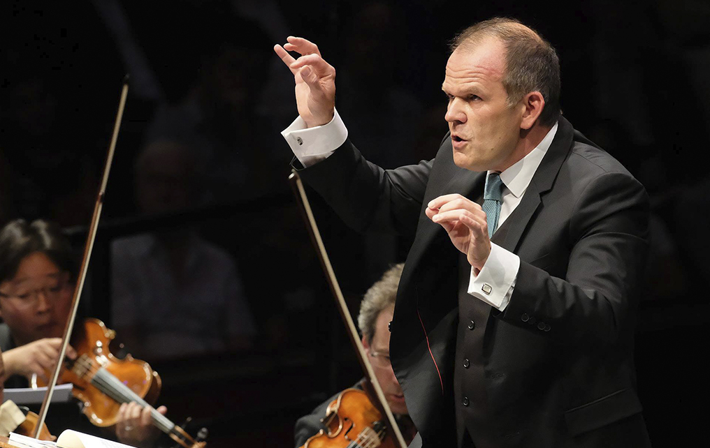 Les Siècles (France). Conductor – François-Xavier Roth