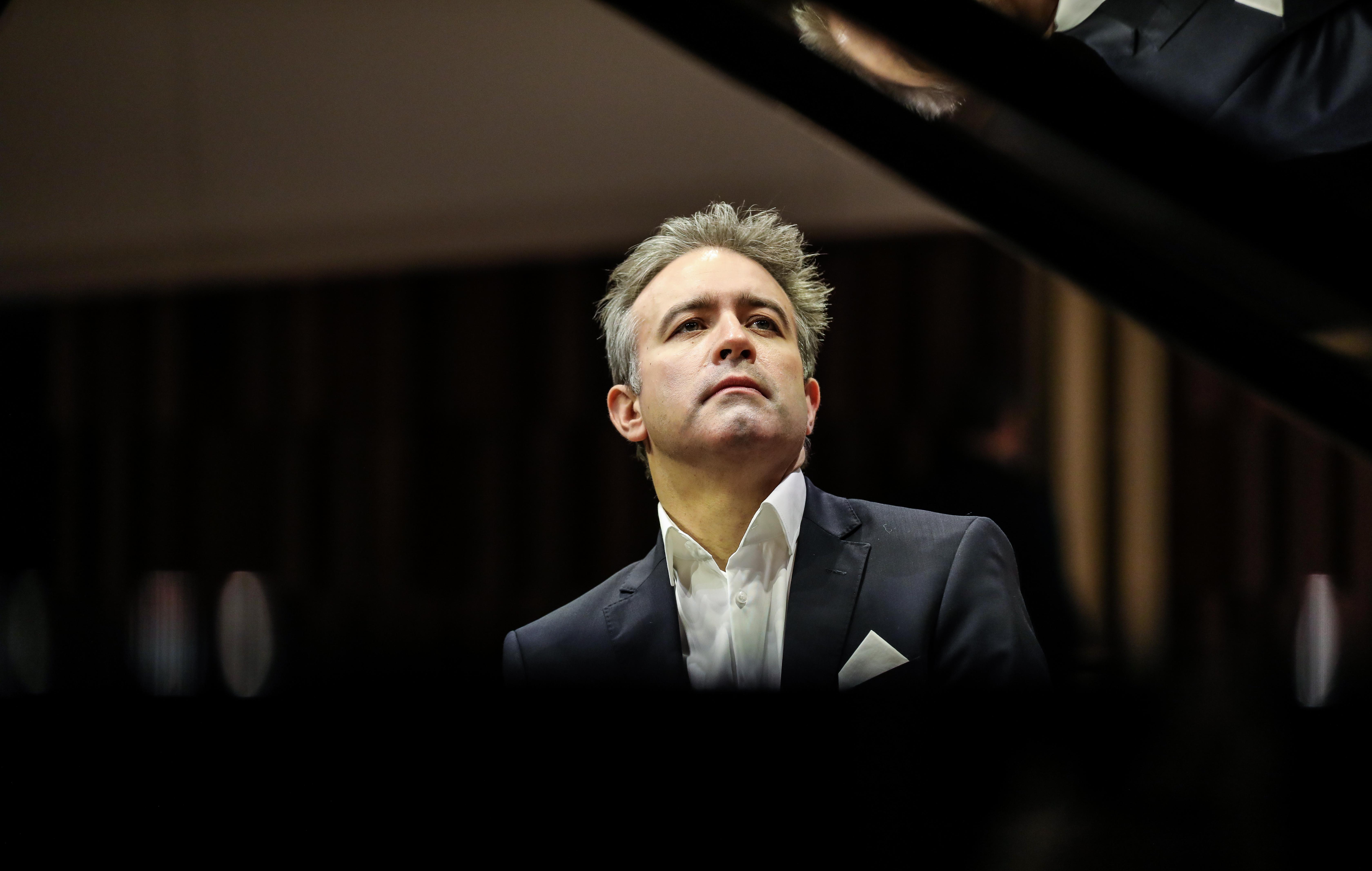 State Orchestra of Russia Conductor – Vasily Petrenko Alexey Volodin, piano