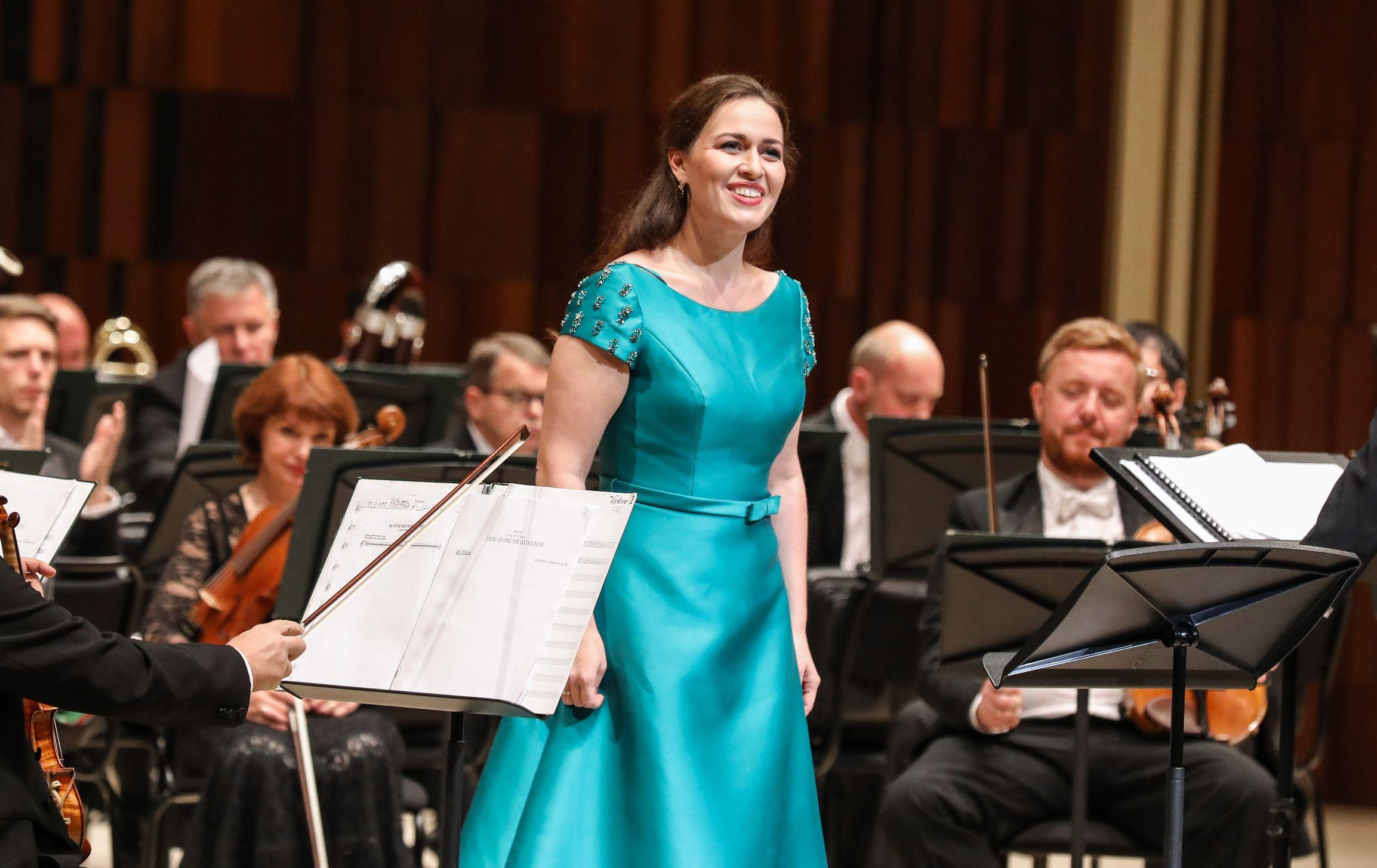 Elena Stikhina, soprano Oksana Klevtsova, piano