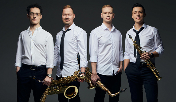 Российский квартет саксофонистов - Фото