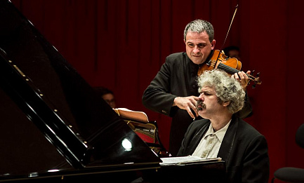 Доменико Нордио, скрипка (Италия) Михаил Лидский, фортепиано 