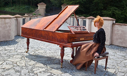 Вивиана Софроницкая, хаммерклавир, клавесин 