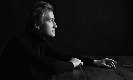 Дмитрий Маслеев, фортепиано