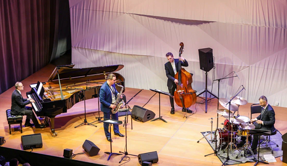 «МосДжаз Квартет» Дмитрия Мосьпана - Фото