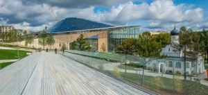 Московский концертный зал «Зарядье» начинает продажу билетов фото