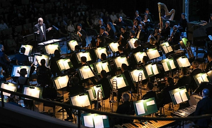 Сергей Полтавский, альт<br>
 Государственная академическая хоровая капелла России имени А. А. Юрлова<br>
 Российский государственный симфонический оркестр кинематографии<br>
 Дирижёр — Сергей Скрипка