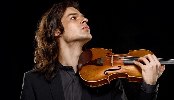 Леонид Железный, скрипка Национальный филармонический оркестр России Дирижёр — Дмитрий Юровский